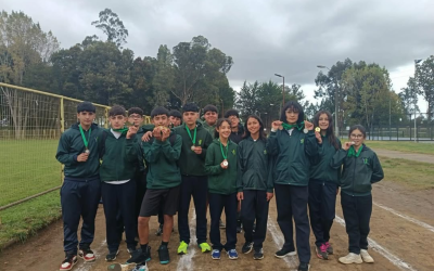 Participamos en comunal de atletismo